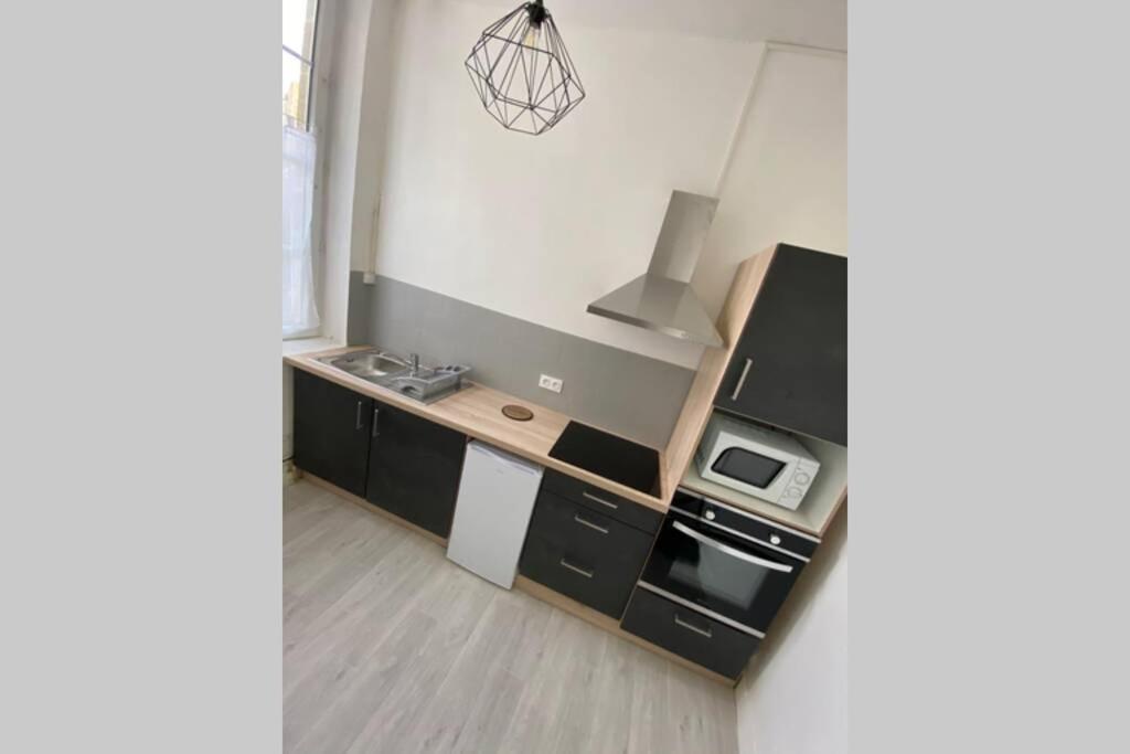 Le Contemporain Apartment Issoudun Ngoại thất bức ảnh
