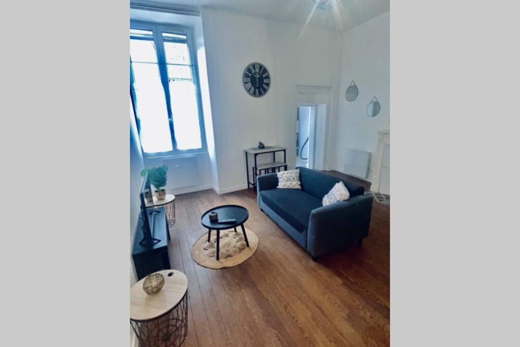 Le Contemporain Apartment Issoudun Ngoại thất bức ảnh